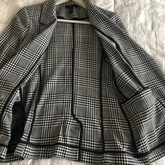 🐼 New Forever 21 Plaided Jacket in Black & White 🐼 - Picture 8 of 10